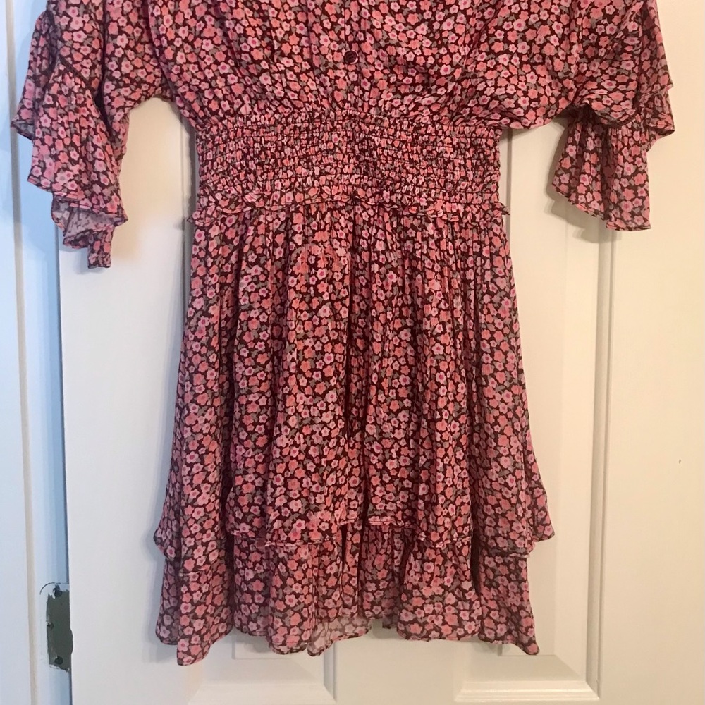 Floral short dress size XS. Great for this summer! - Picture 3 of 4